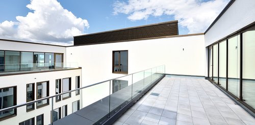 Ihre Büroflächen am Campus Marienberg können auch mit Terrasse gemietet werden